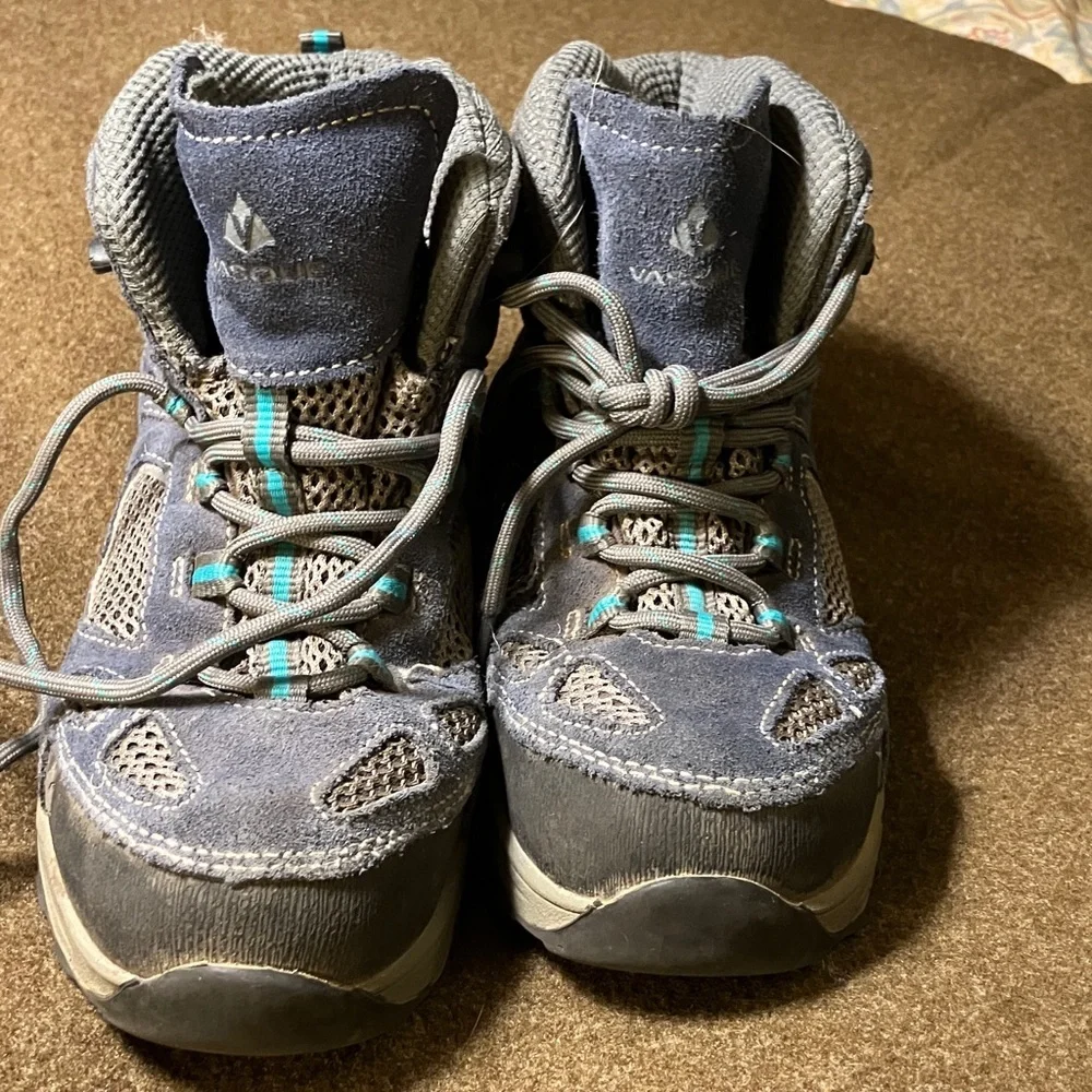 Vasque Breeze waterproof leather hiking boots big kids 3